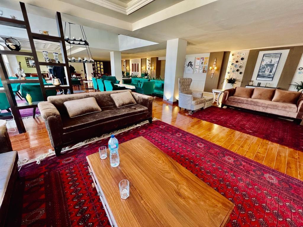 Shelton Suites Bhurban Dış mekan fotoğraf